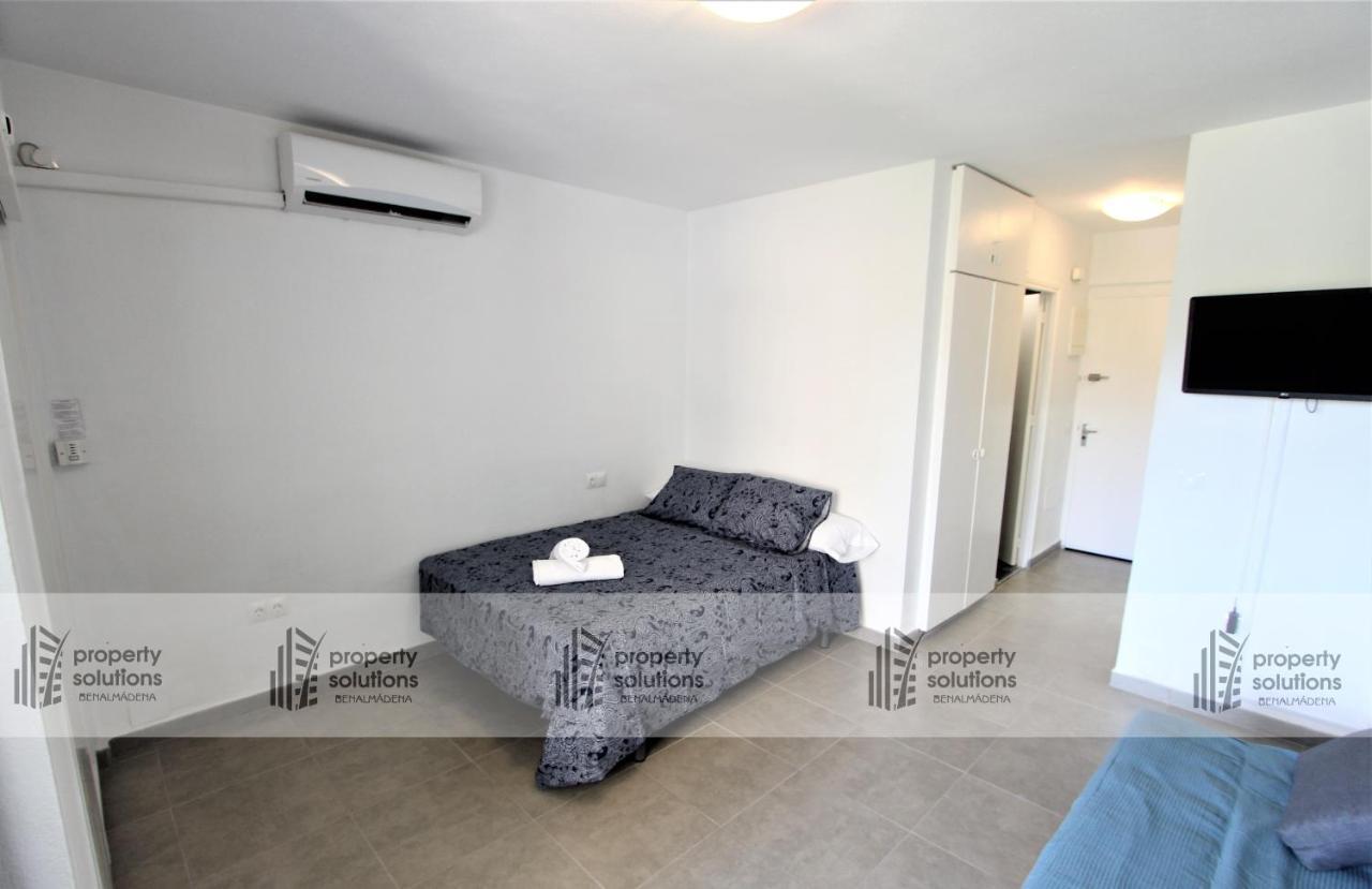 135 Agata Apartamentos. Piscina Y Playa. A Corta Distancia Del Centro. Benalmádena Eksteriør billede